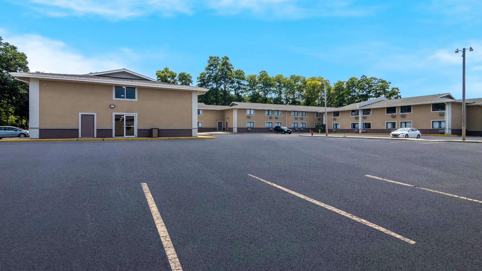 Econo Lodge Portage Exterior foto
